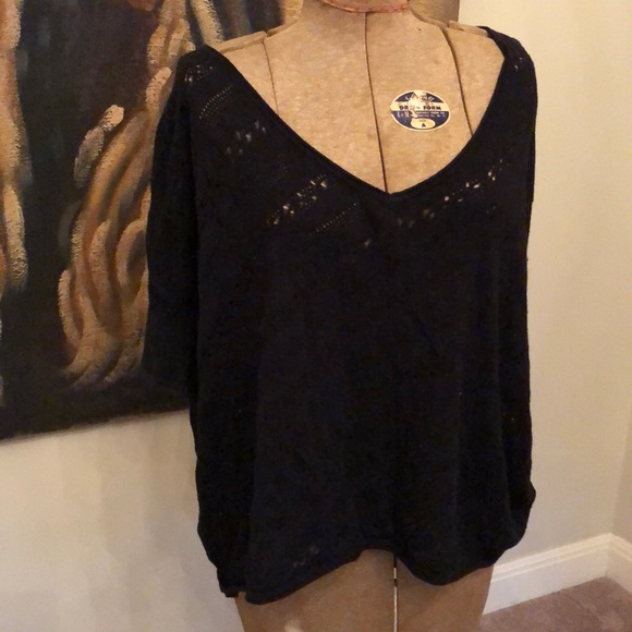 Top - Picture 2 of 2